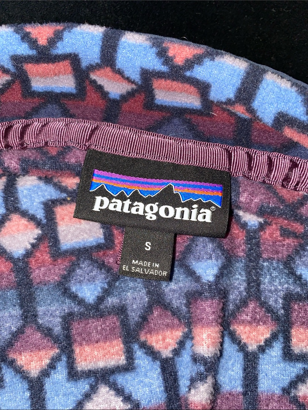 Patagonia Pullover Loose Snap Placket Polyester Fleece Geometric Outdoors Small - Picture 2 of 12